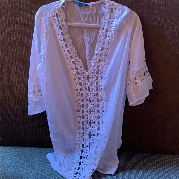 Beach sun dress/cover-up - Picture 2 of 2